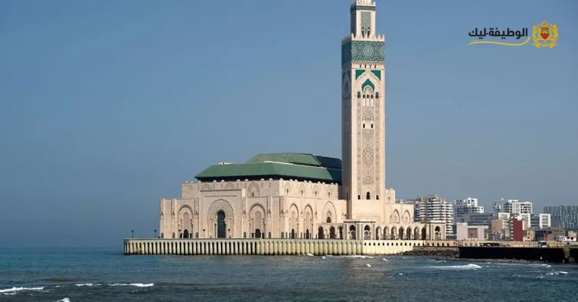 الإمامة-الأذان-الخطابة-alwadifa-lik